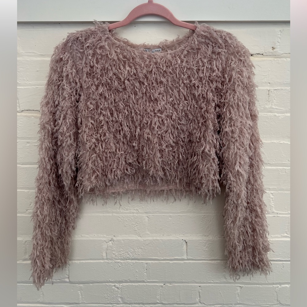 ZARA feather light pink sweater | size small